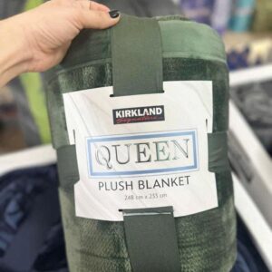 {Chính Hãng} Chăn Lông Cừu Kirkland Plush Blanket Queen Nặng 3,2kg, 248 x 233cm, Mềm Mại Ấm Áp Mùa Đông, Giữ Nhiệt Tốt, Dày Dặn, Quà Tặng Gia Đình Cha Mẹ Ông Bà Người Thân Gia Đình, Xuất Xứ Nhật Bản. 11 460958546 8692837070735227 6759875501784798027 n